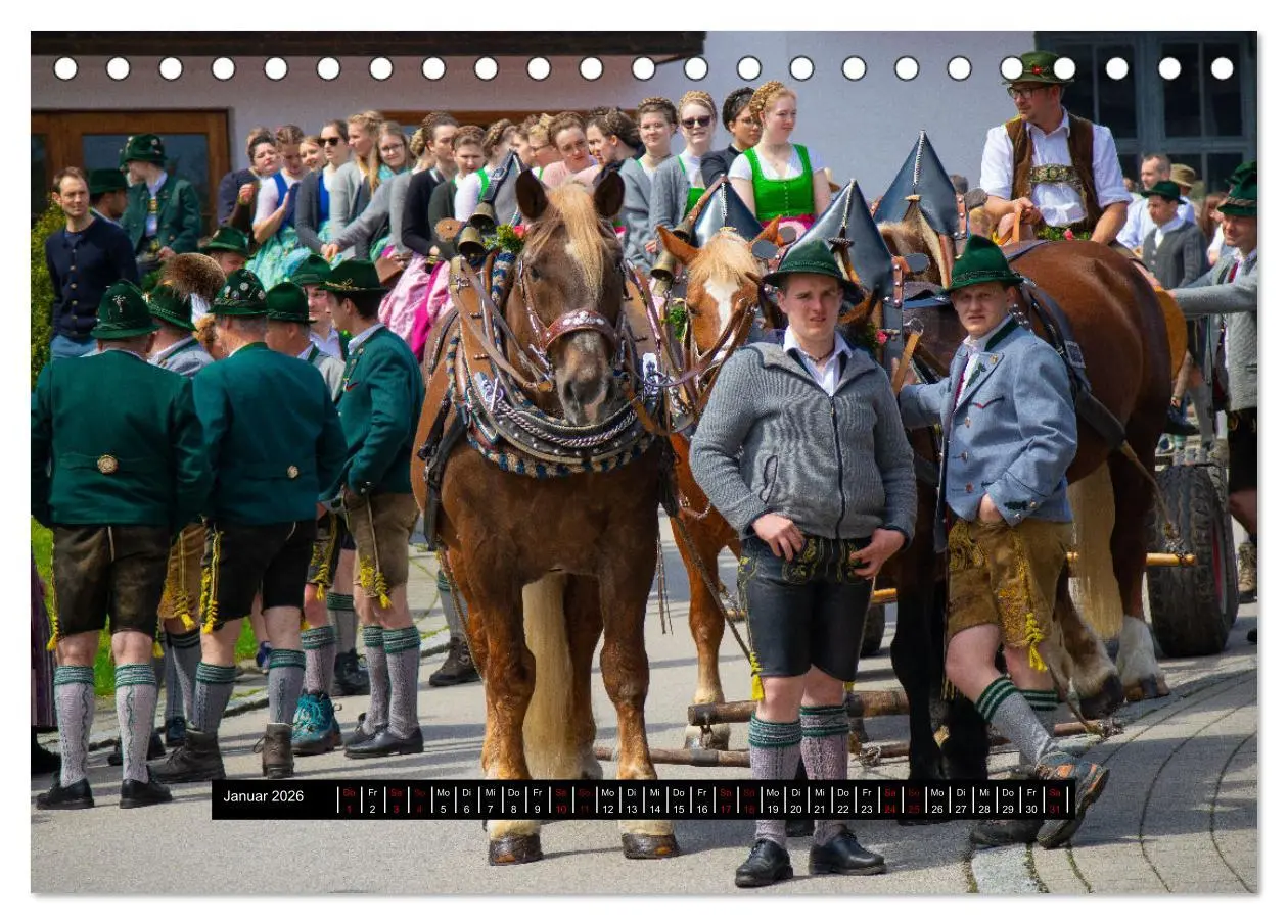Bild: 9783457397220 | Maibaum aufstellen (Tischkalender 2026 DIN A5 quer), CALVENDO...