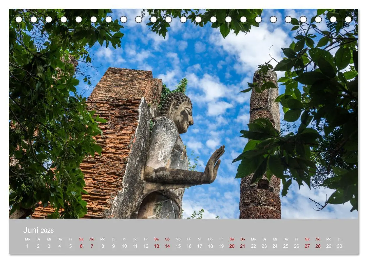 Bild: 9783457598320 | BUDDHA - Ein sanftes Lächeln (Tischkalender 2026 DIN A5 quer),...
