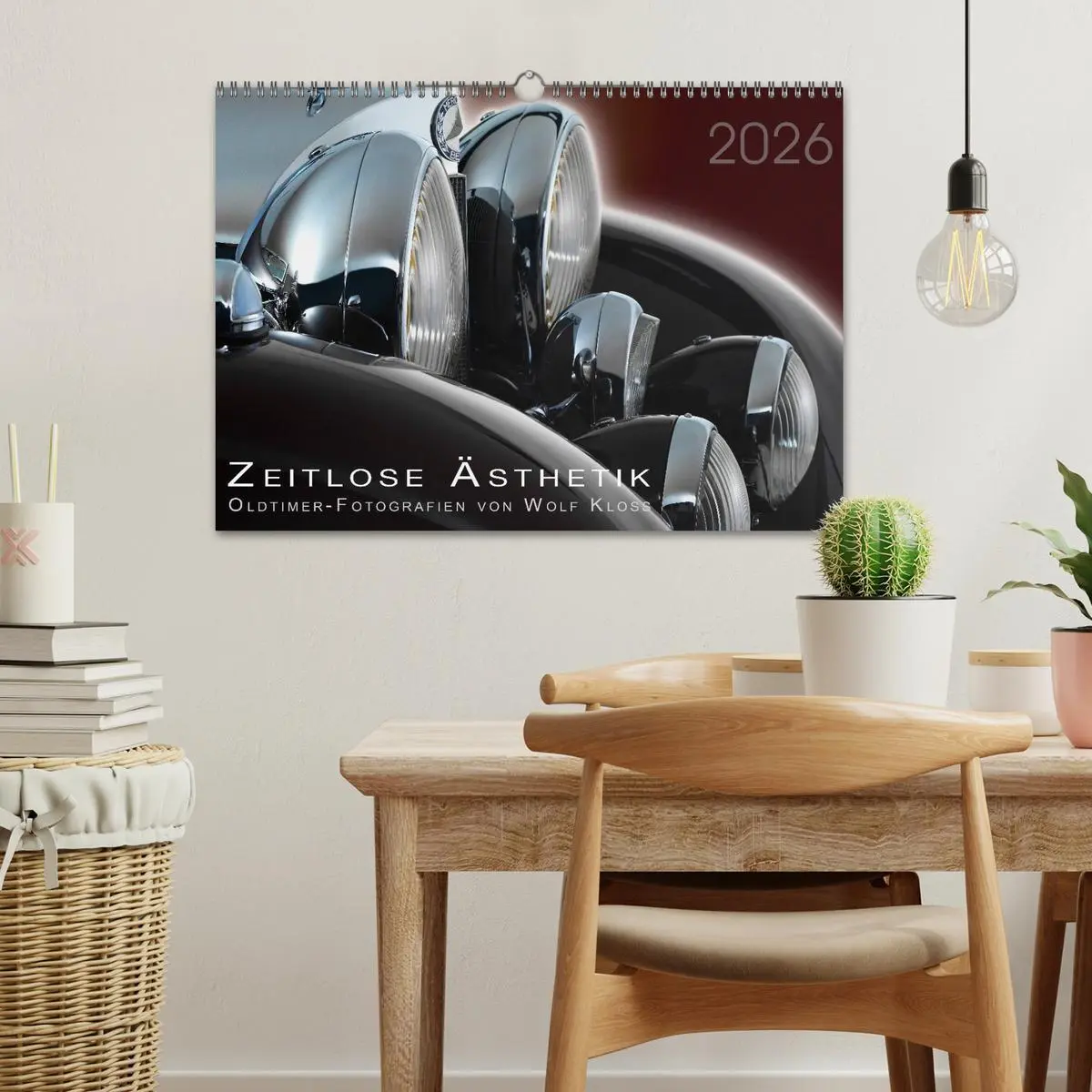 Bild: 9783457949320 | Zeitlose Ästhetik Oldtimer-Fotografien von Wolf Kloss (Wandkalender...