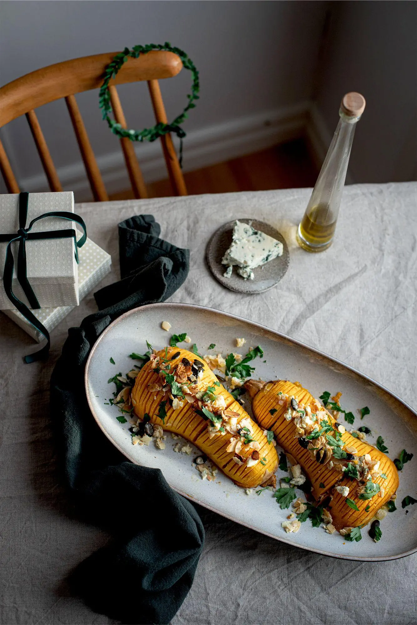 Bild: 9783756710621 | Weihnachten in Schweden | Rezepte und Geschichten zur Winterzeit