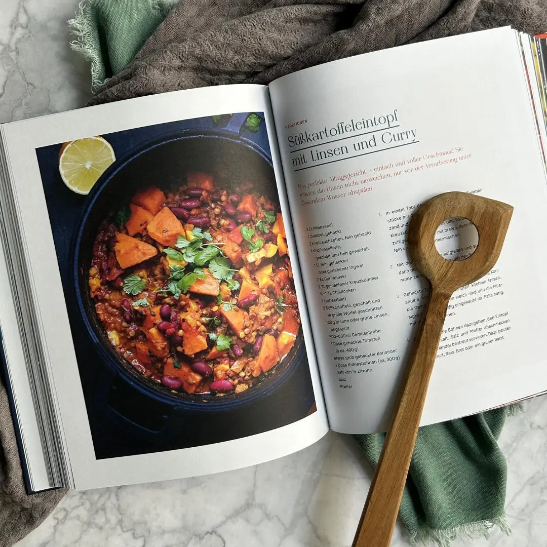 Bild: 9783830710721 | Ziemlich vegetarisch | Aicha Bouhlou | Buch | 248 S. | Deutsch | 2024