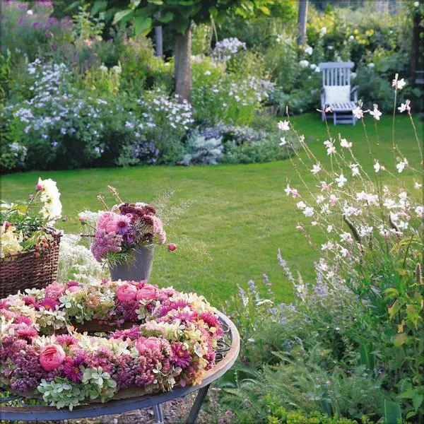 Bild: 9783731883821 | Gartenträume 2026 | Verlag Korsch | Kalender | 13 S. | Deutsch | 2026