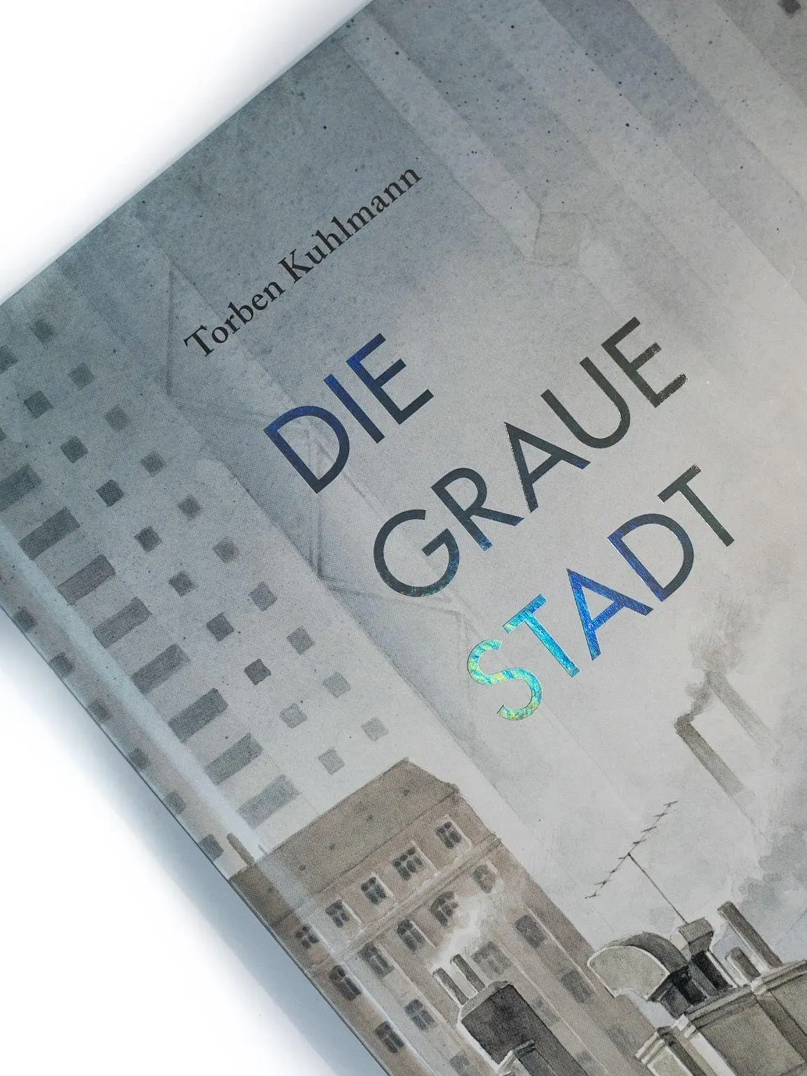 Bild: 9783314106521 | Die graue Stadt | Torben Kuhlmann | Buch | 64 S. | Deutsch | 2023