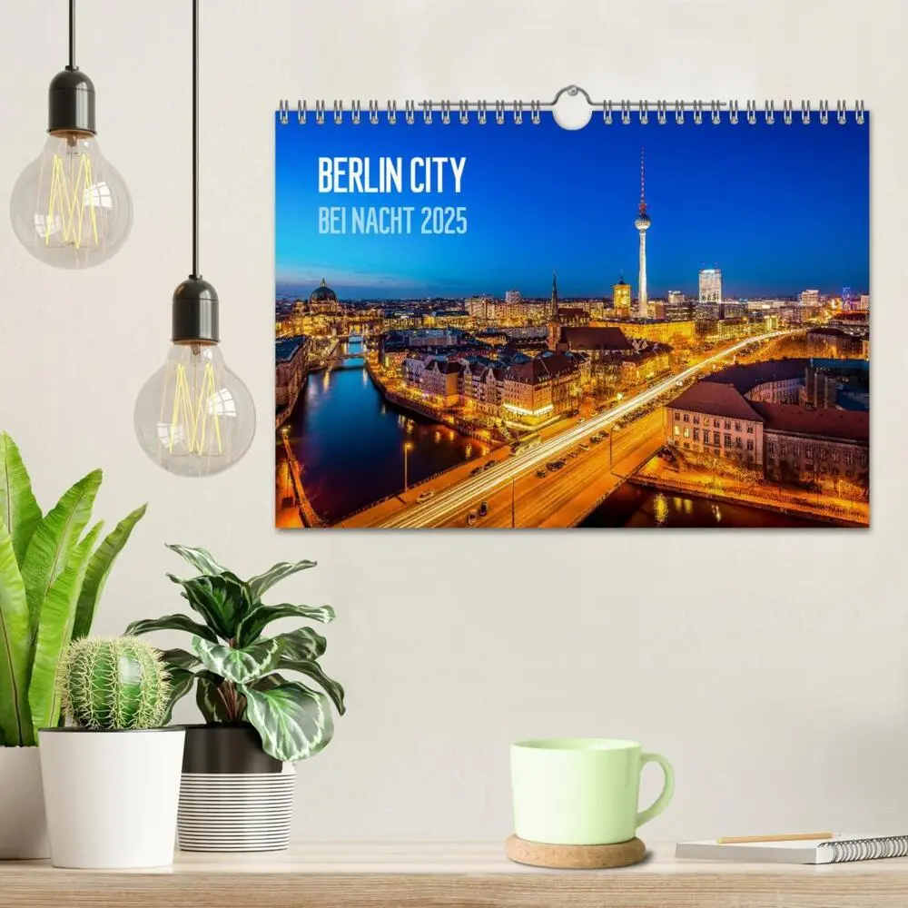 Bild: 9783435636921 | Berlin City bei Nacht (Wandkalender 2025 DIN A4 quer), CALVENDO...