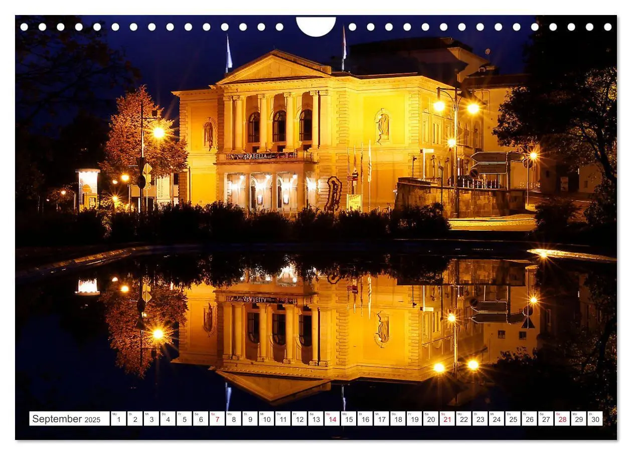 Bild: 9783435077021 | HALLE SAALE BEI NACHT (Wandkalender 2025 DIN A4 quer), CALVENDO...