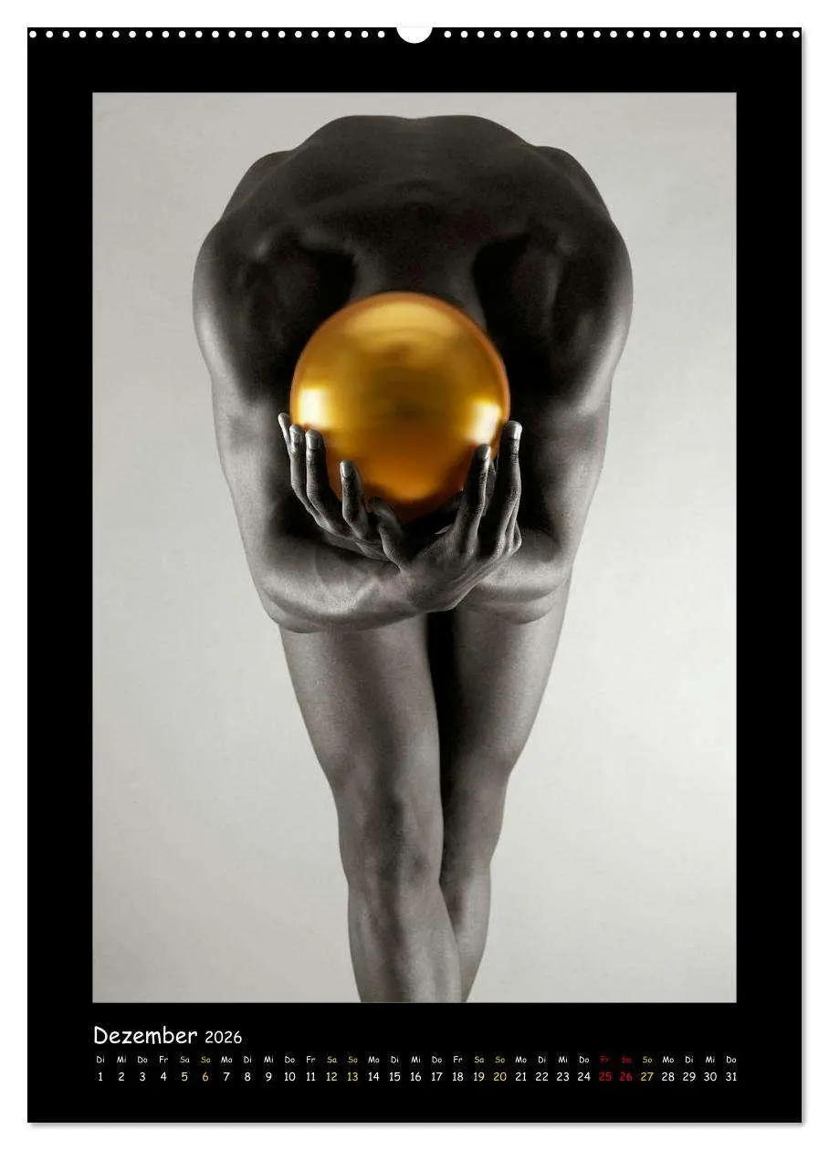 Bild: 9783516347821 | Golden Ball Männerakte exquisit (hochwertiger Premium Wandkalender...