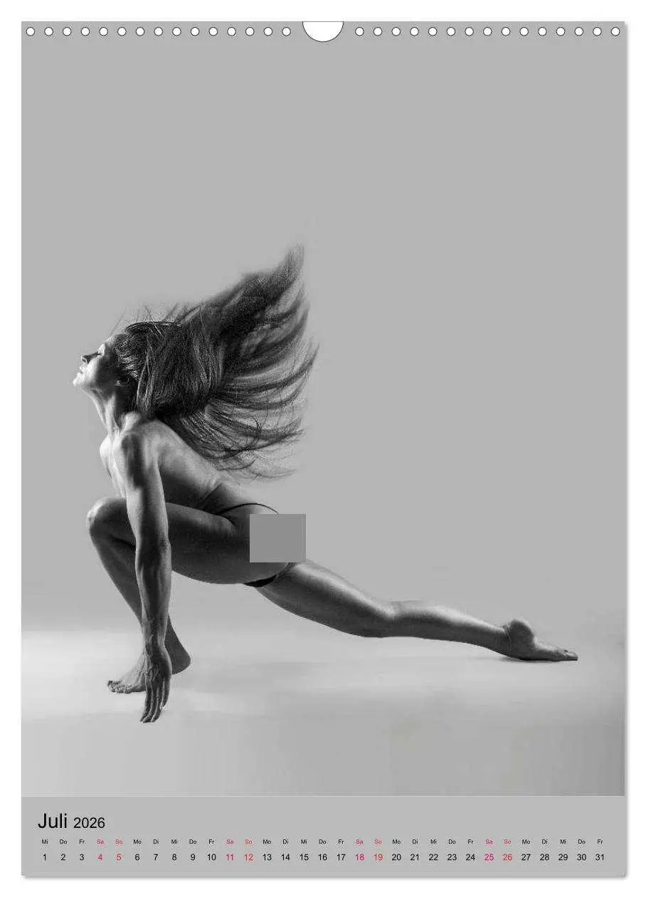 Bild: 9783516391022 | MS UNIVERSE (Wandkalender 2026 DIN A3 hoch), CALVENDO Monatskalender