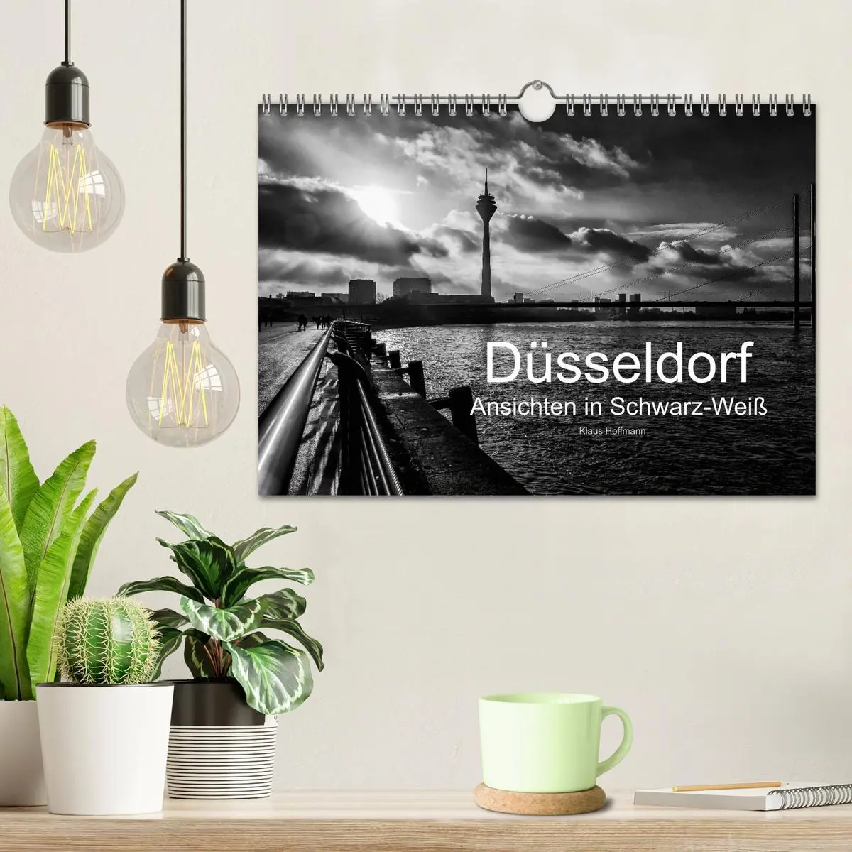 Bild: 9783516061222 | Düsseldorf Ansichten in Schwarz-Weiß (Wandkalender 2026 DIN A4...