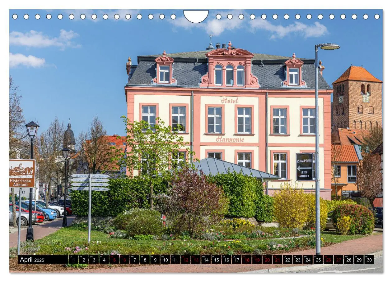 Bild: 9783383921322 | Waren (Müritz) in der Mecklenburgischen Seenplatte (Wandkalender...