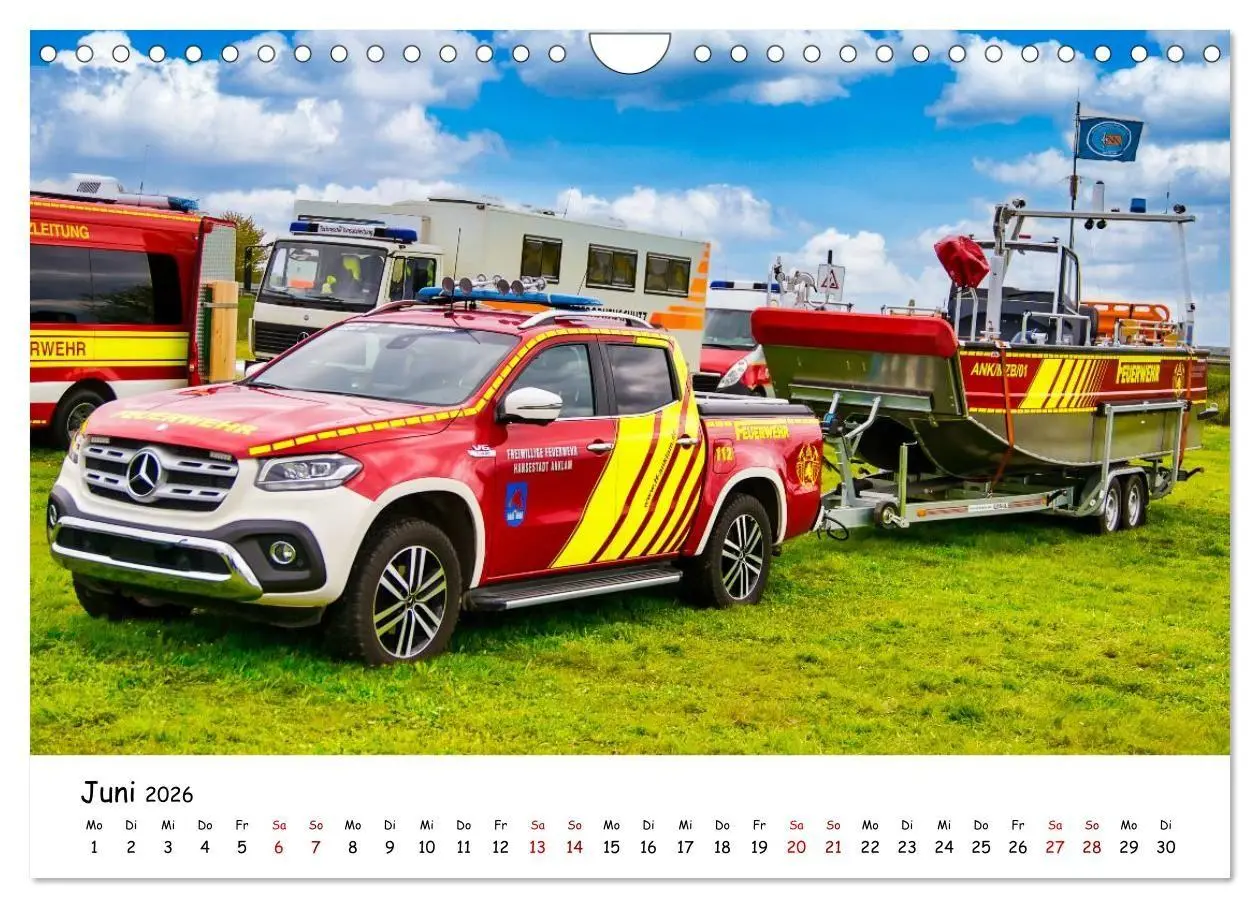 Bild: 9783516672022 | Blaulichttag, unsere Retter! (Wandkalender 2026 DIN A4 quer),...