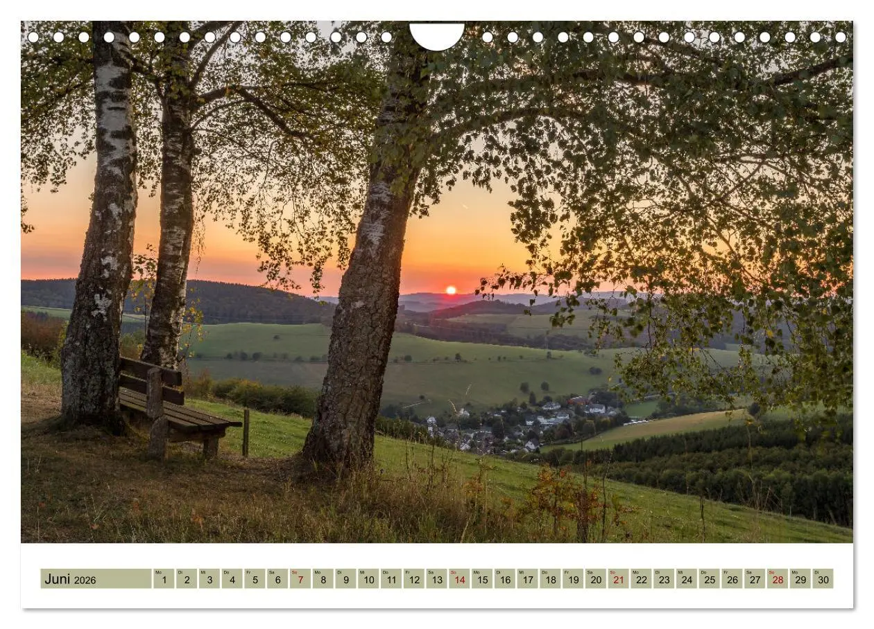 Bild: 9783457913222 | Sauerland - Land der tausend Berge (Wandkalender 2026 DIN A4 quer),...