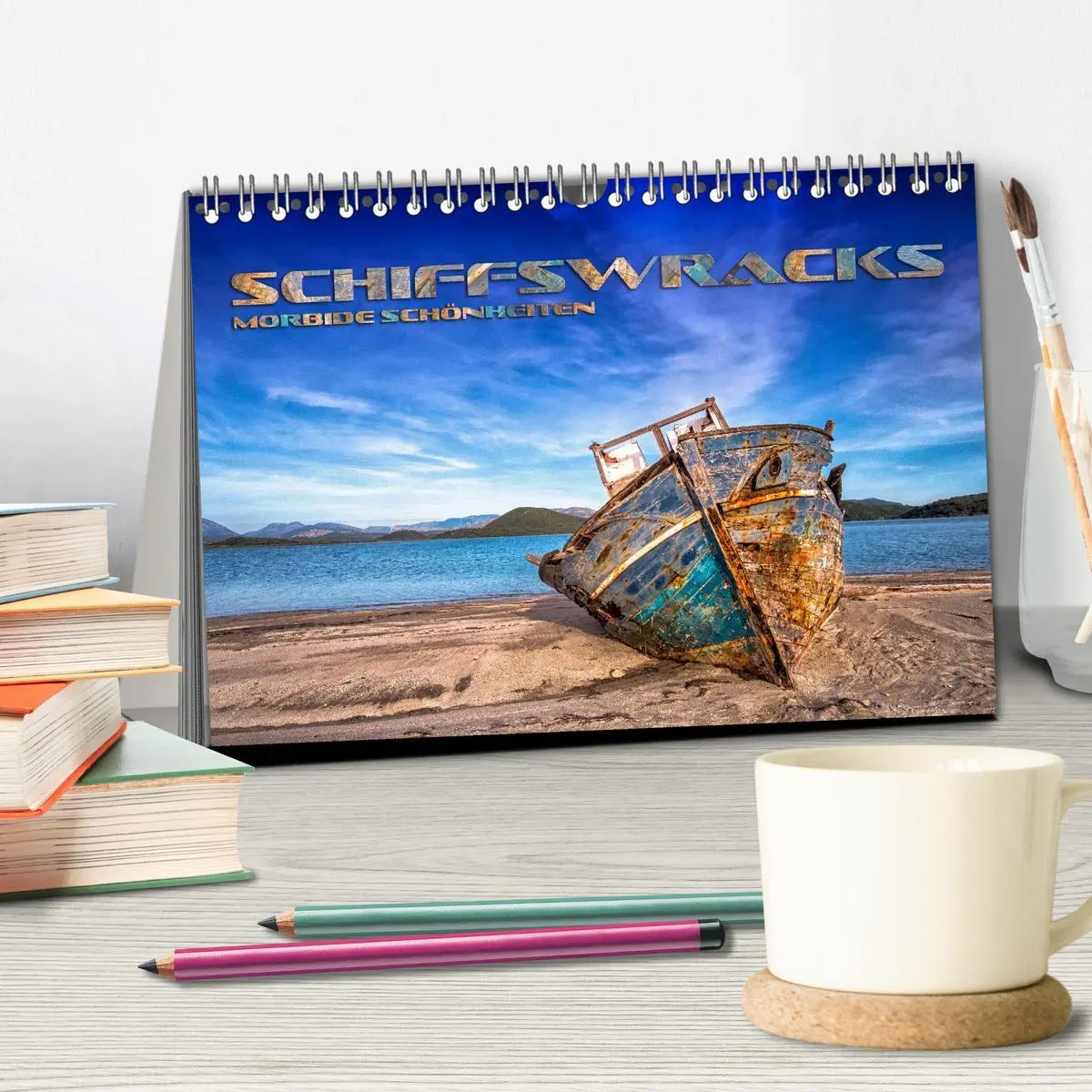 Bild: 9783457816622 | Schiffswracks - morbide Schönheiten (Tischkalender 2026 DIN A5...