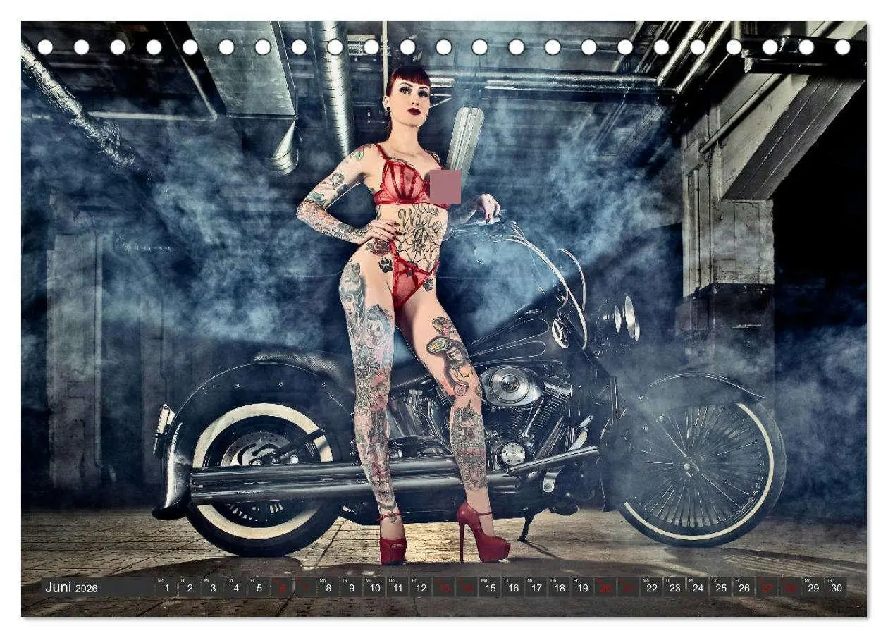 Bild: 9783457399422 | Motorräder und Sexy Girls (Tischkalender 2026 DIN A5 quer),...