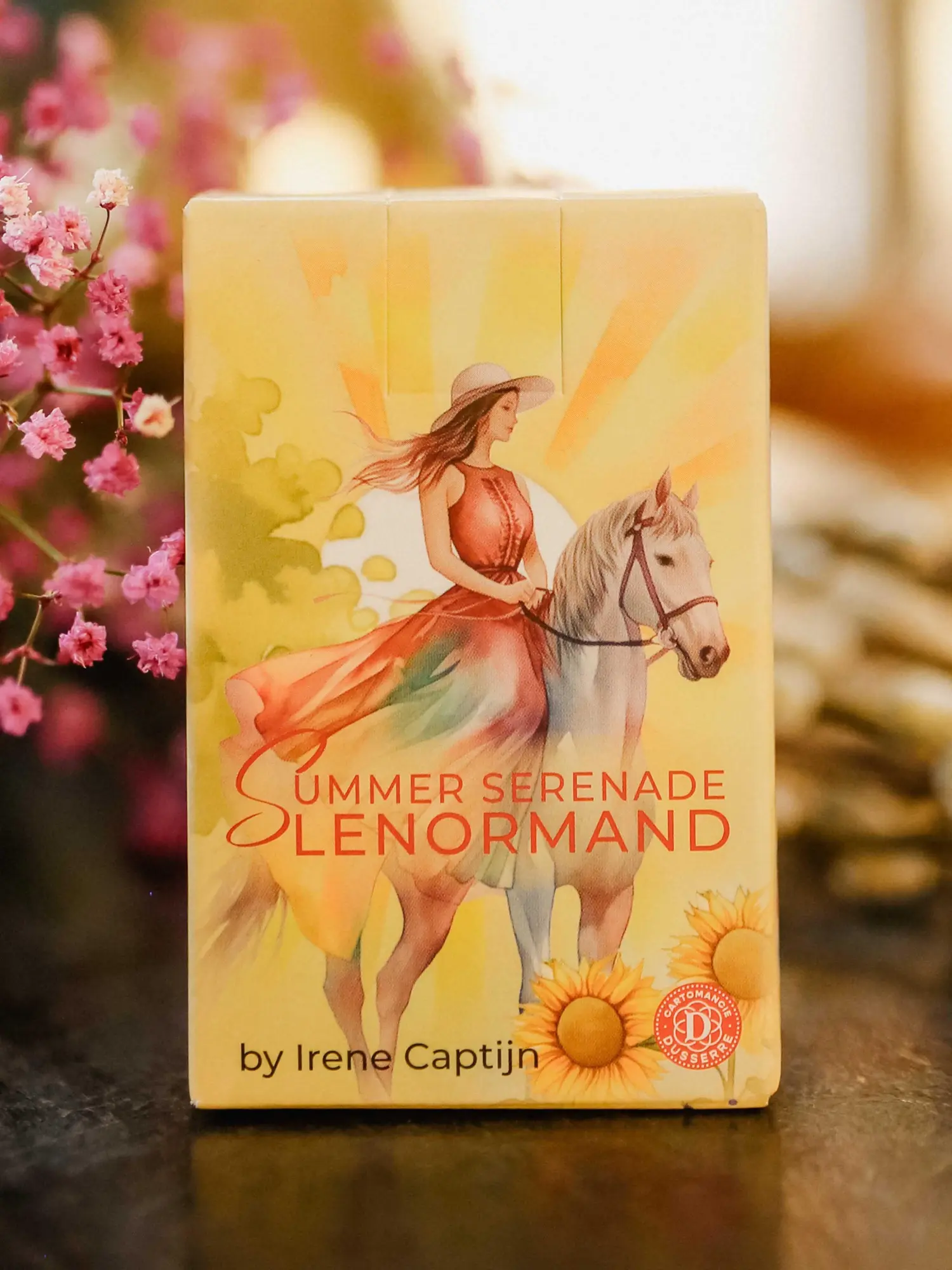 Bild: 4250375110323 | Summer Serenade Lenormand (English) - 38 Cards with Booklet | Captijn