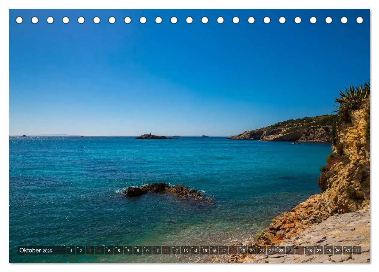 Bild: 9783457921623 | Ibiza Küste, Buchten und Strände (Tischkalender 2026 DIN A5 quer),...
