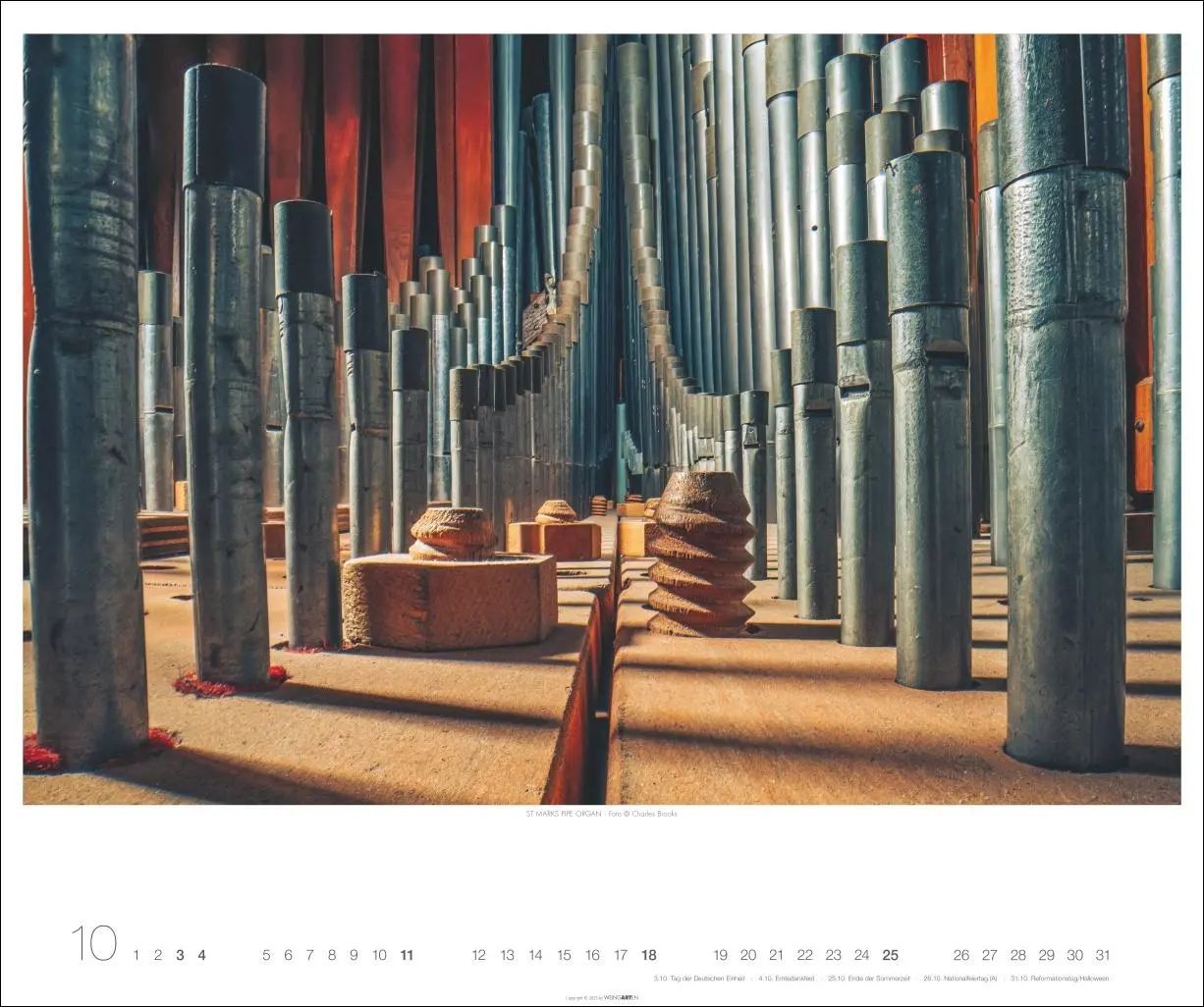 Bild: 9783839903223 | Architecture in Music Kalender 2026 - Musikinstrumente von innen