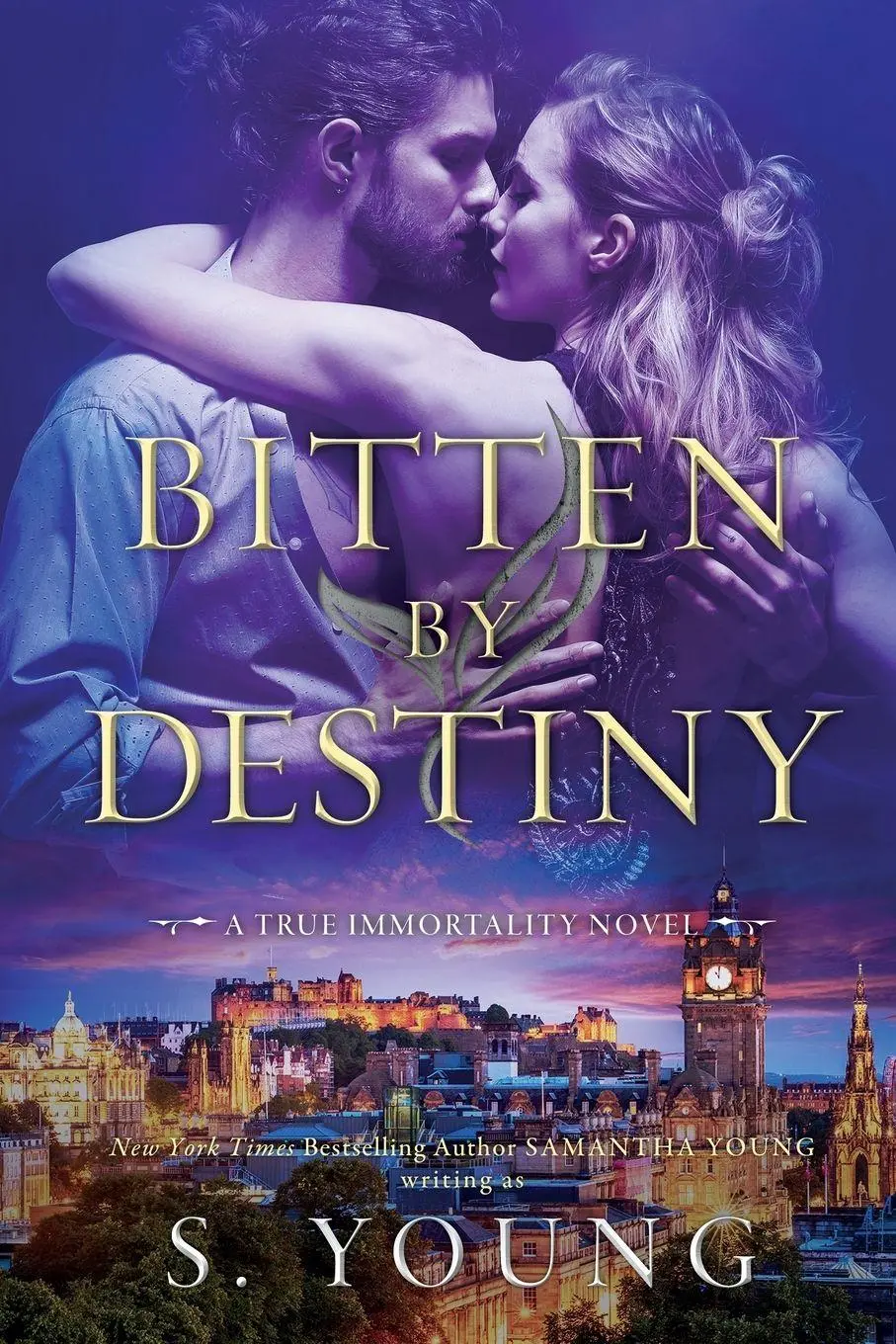 Cover: 9781915243423 | Bitten by Destiny | S. Young | Taschenbuch | Englisch | 2025