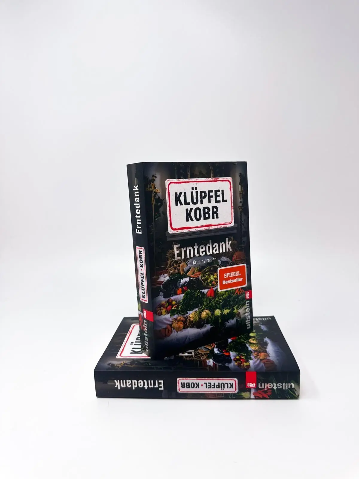 Bild: 9783548074023 | Erntedank | Volker Klüpfel (u. a.) | Taschenbuch | Kluftinger | 384 S.