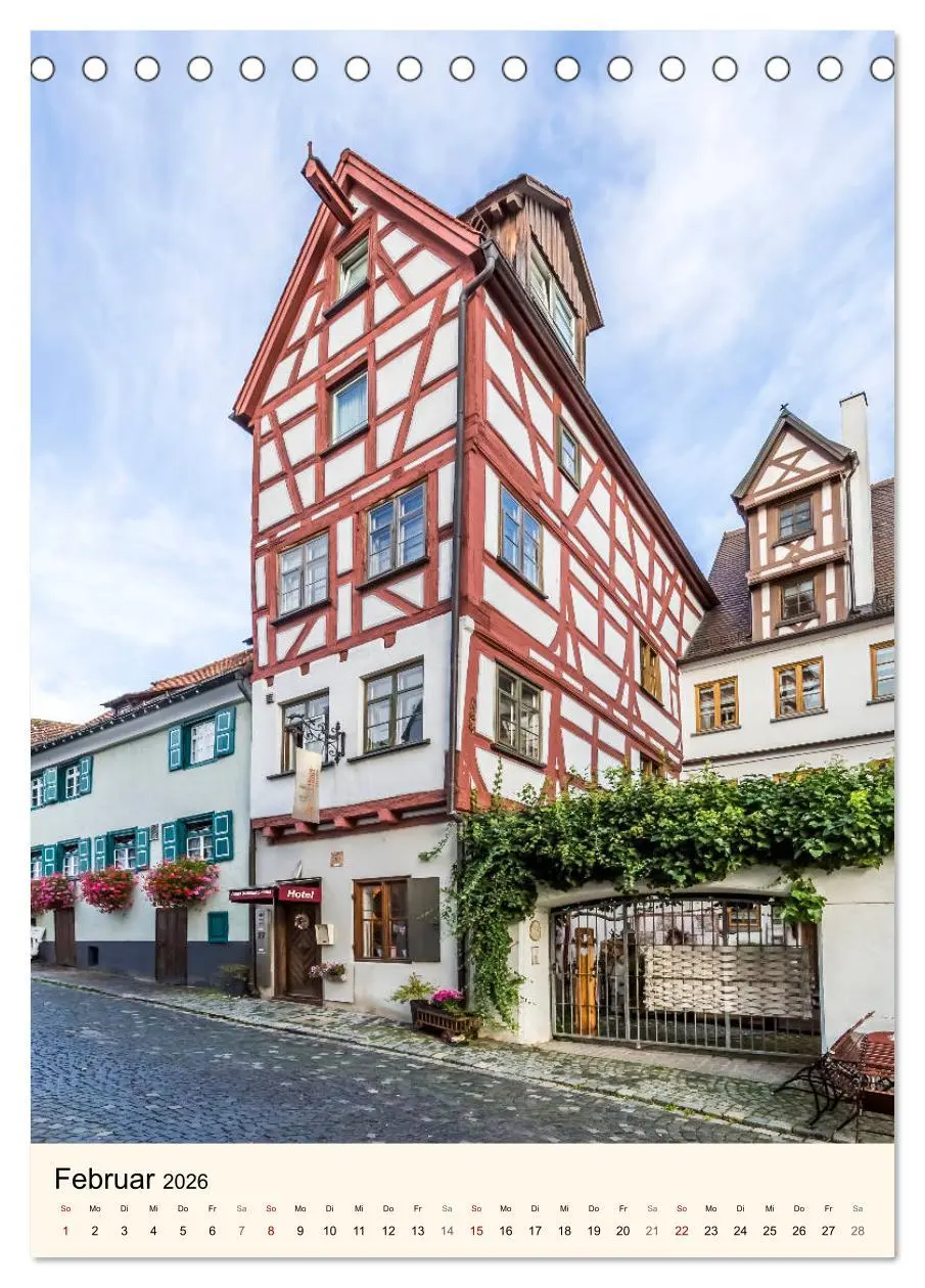 Bild: 9783516384123 | ULM Sehenswerte Orte (Tischkalender 2026 DIN A5 hoch), CALVENDO...