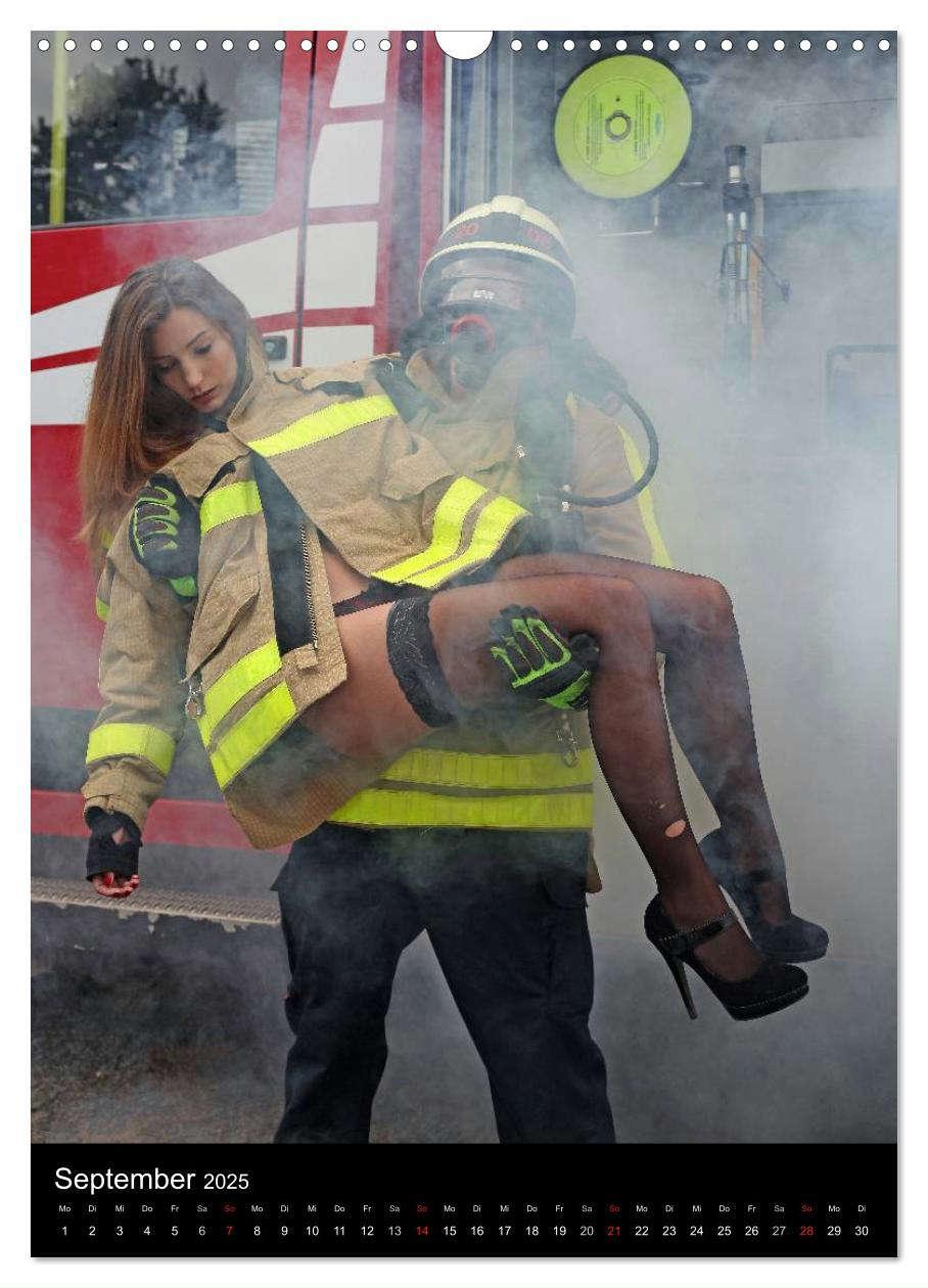 Bild: 9783457078723 | Feuerwehrkalender - Erotische Fotografien von Thomas Siepmann...