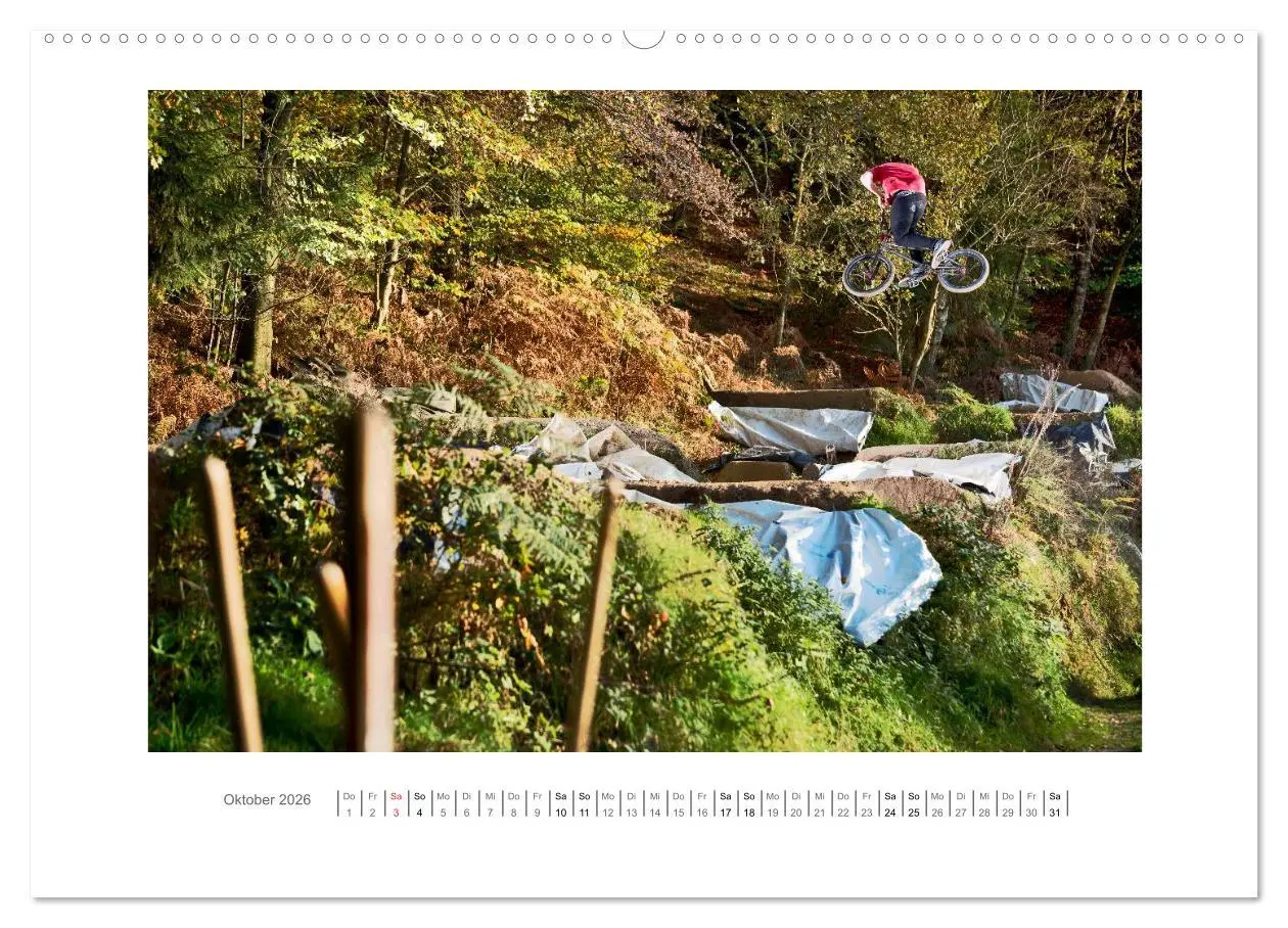 Bild: 9783516019223 | fullbmxcrmo4130 - bmx fotografie von tim korbmacher (Wandkalender...