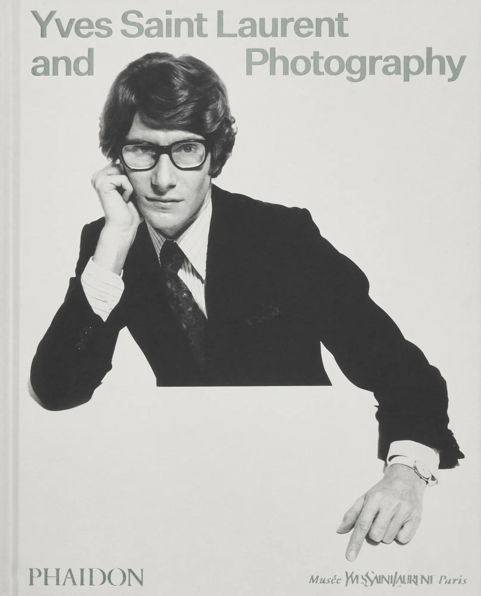 Cover: 9781838669423 | Yves Saint Laurent and Photography | Madison Cox | Buch | 160 S.