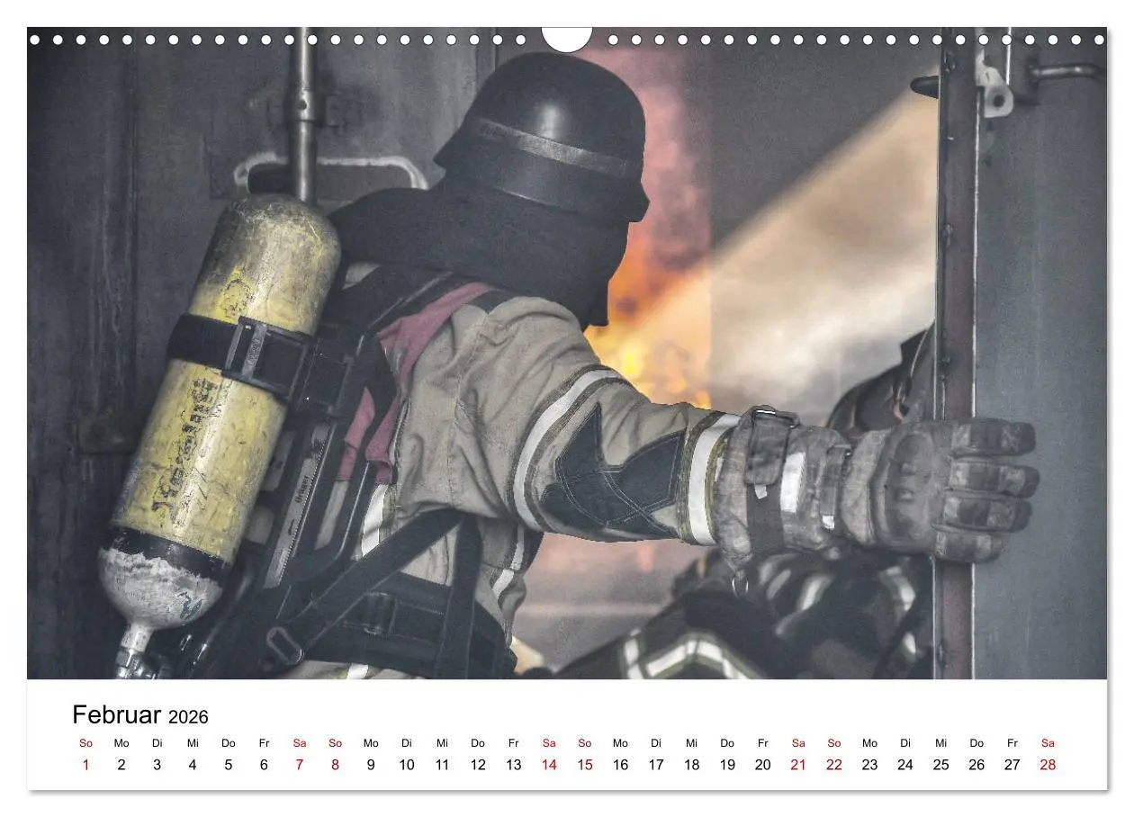 Bild: 9783457690024 | FEUERWEHR IM EINSATZ (Wandkalender 2026 DIN A3 quer), CALVENDO...