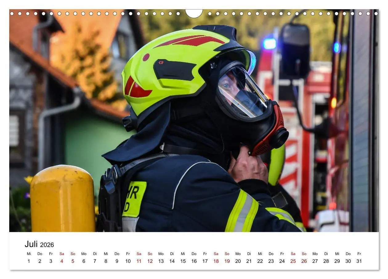 Bild: 9783457690024 | FEUERWEHR IM EINSATZ (Wandkalender 2026 DIN A3 quer), CALVENDO...