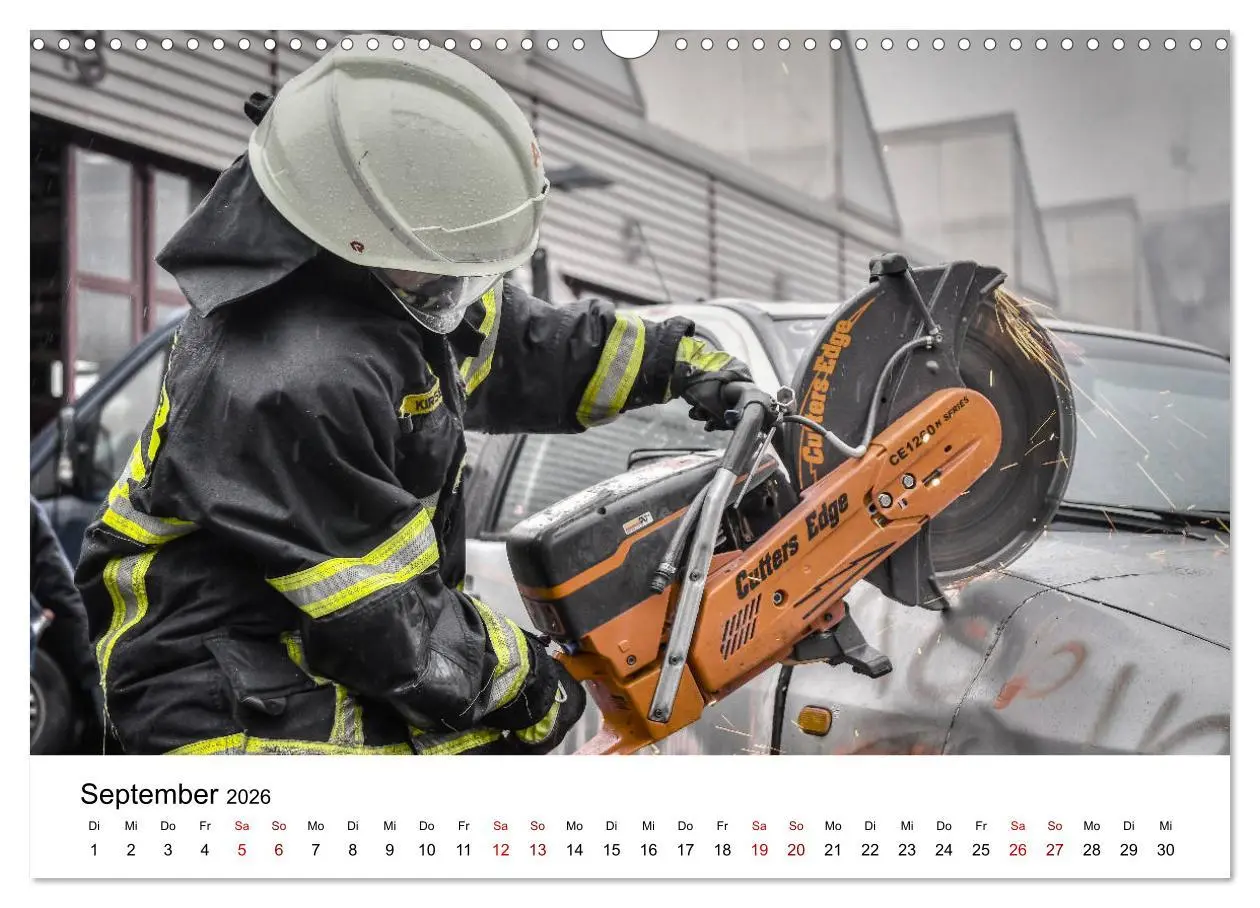 Bild: 9783457690024 | FEUERWEHR IM EINSATZ (Wandkalender 2026 DIN A3 quer), CALVENDO...