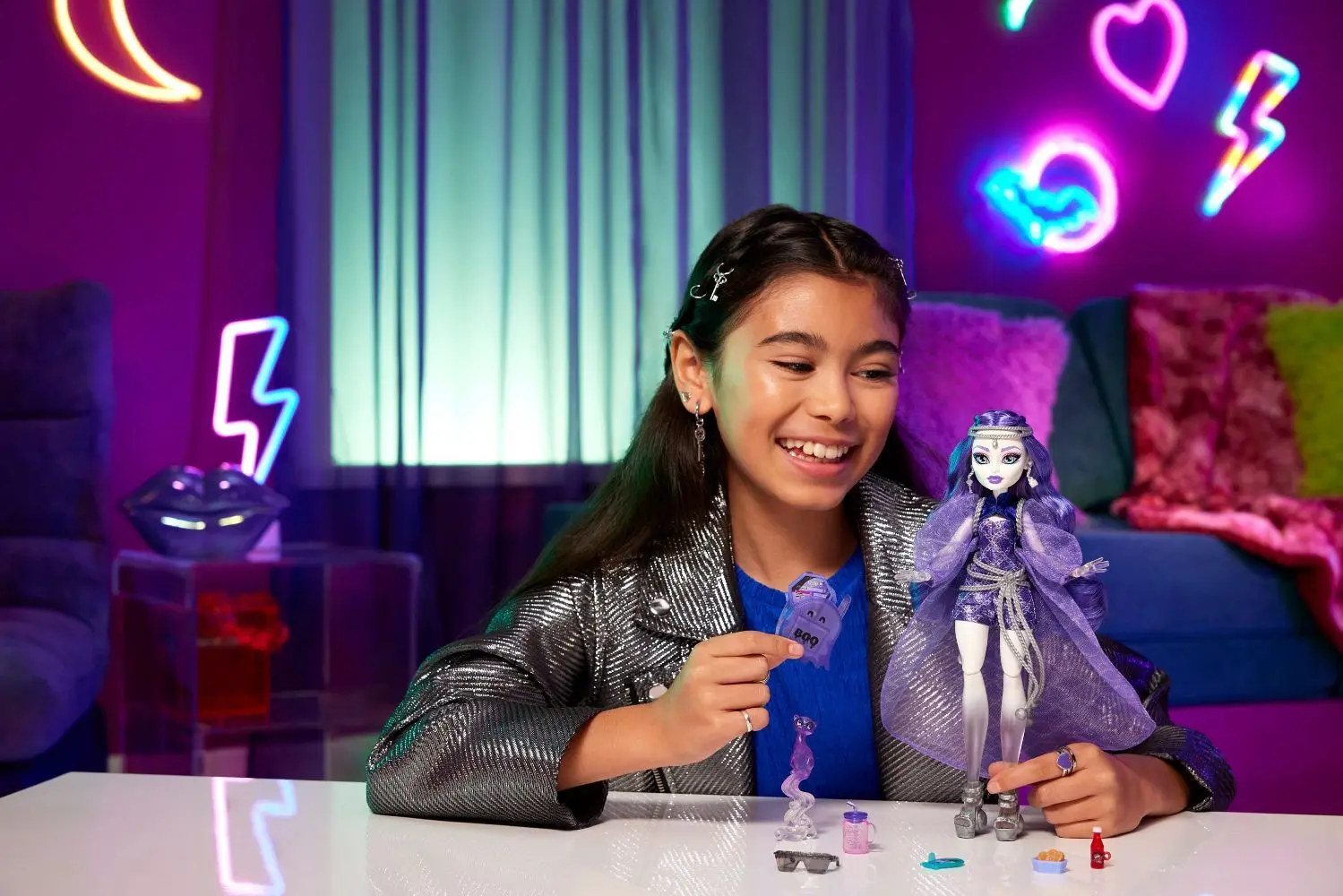 Bild: 194735230624 | Monster High Spectra Puppe | Blister | HXH77 | 2025 | Mattel