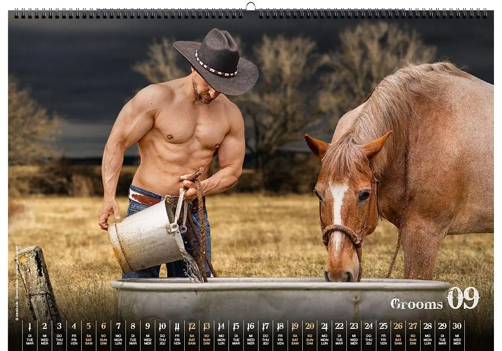 Bild: 9783949471124 | Grooms 2026 | Erotische Fotos von Stallburschen im Westernreitstall