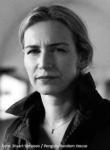 Autor: 9783518432624 | Aufrecht | Lea Ypi | Buch | 389 S. | Deutsch | 2025 | Suhrkamp Verlag