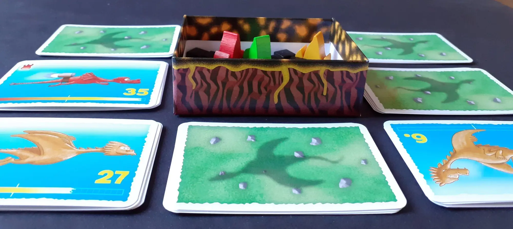 Bild: 4280000153524 | Dracho Karacho | Ein Risikospiel mit wilden Drachen. 36 Karten | Spiel