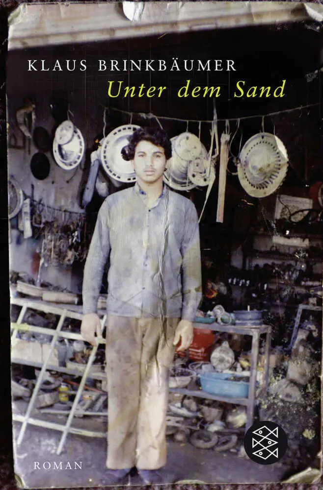 Cover: 9783596175024 | Unter dem Sand | Roman | Klaus Brinkbäumer | Taschenbuch | 256 S.