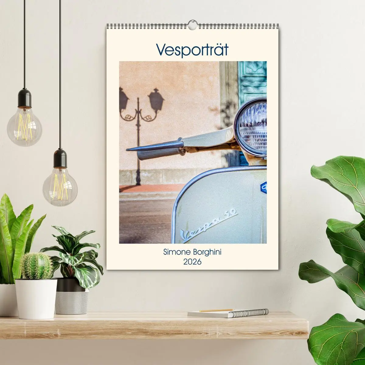 Bild: 9783516405224 | Vesporträt (Wandkalender 2026 DIN A2 hoch), CALVENDO Monatskalender
