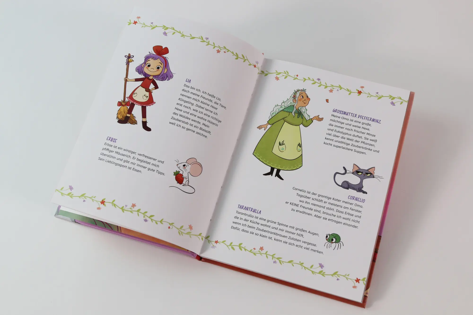Bild: 9783743225824 | Die kleine Hexe Klingeling beschützt die Tiere | Alicia Teba | Buch