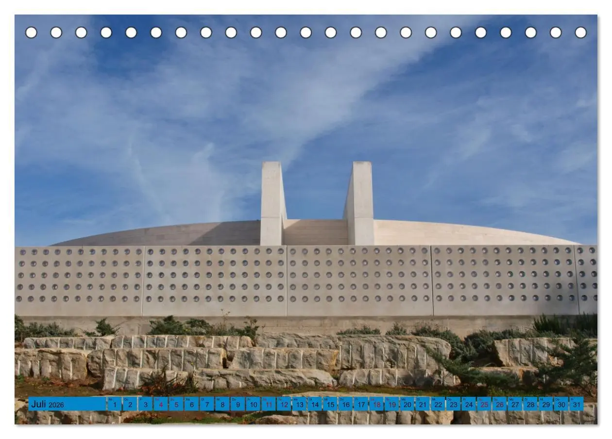 Bild: 9783457616024 | Wallfahrt nach Fatima (Tischkalender 2026 DIN A5 quer), CALVENDO...