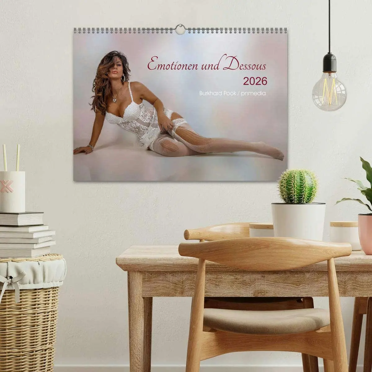 Bild: 9783457856024 | Emotionen und Dessous (Wandkalender 2026 DIN A3 quer), CALVENDO...