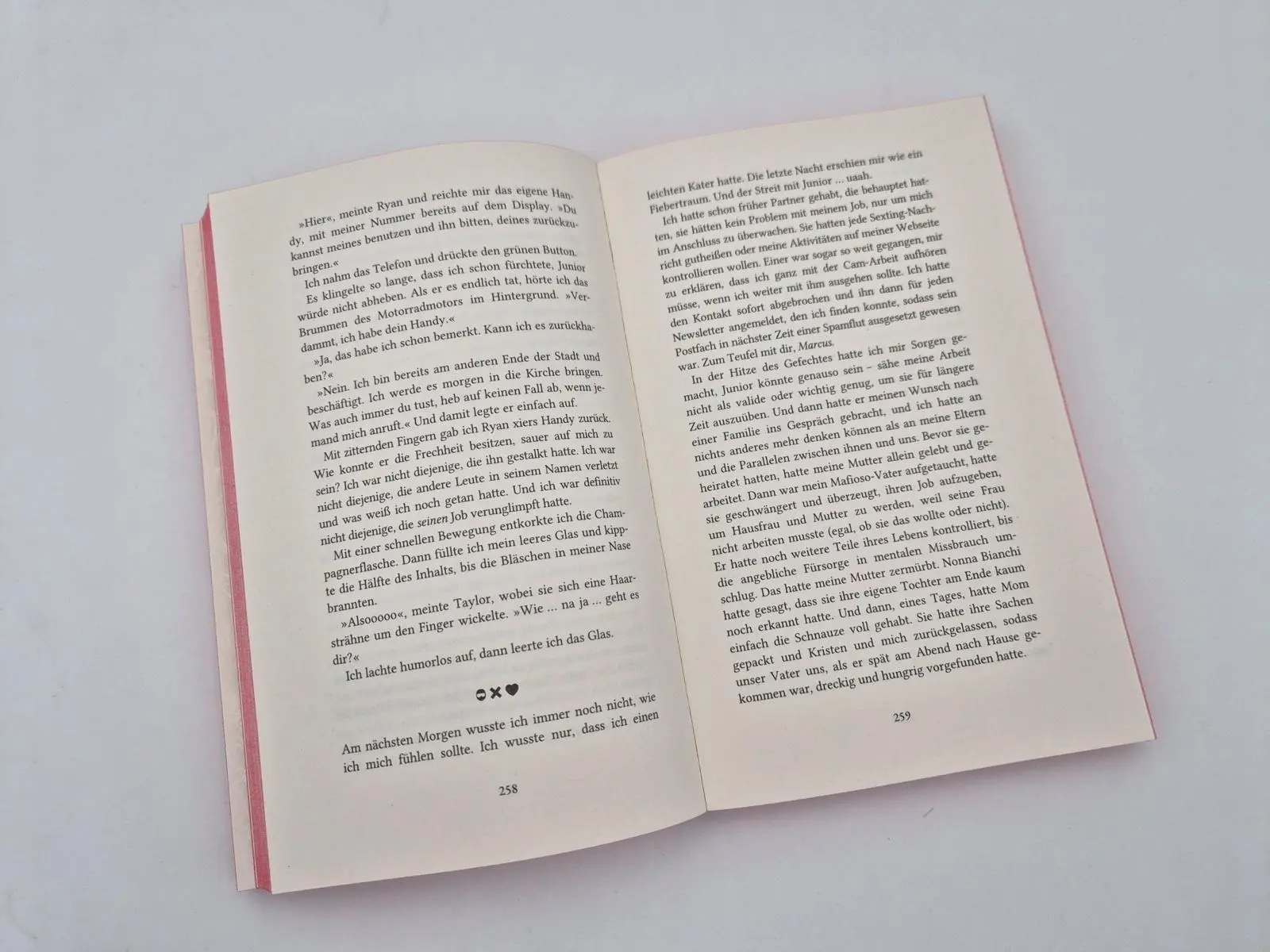 Bild: 9783492067324 | Rush In | Navessa Allen | Taschenbuch | Lights Out | 448 S. | Deutsch