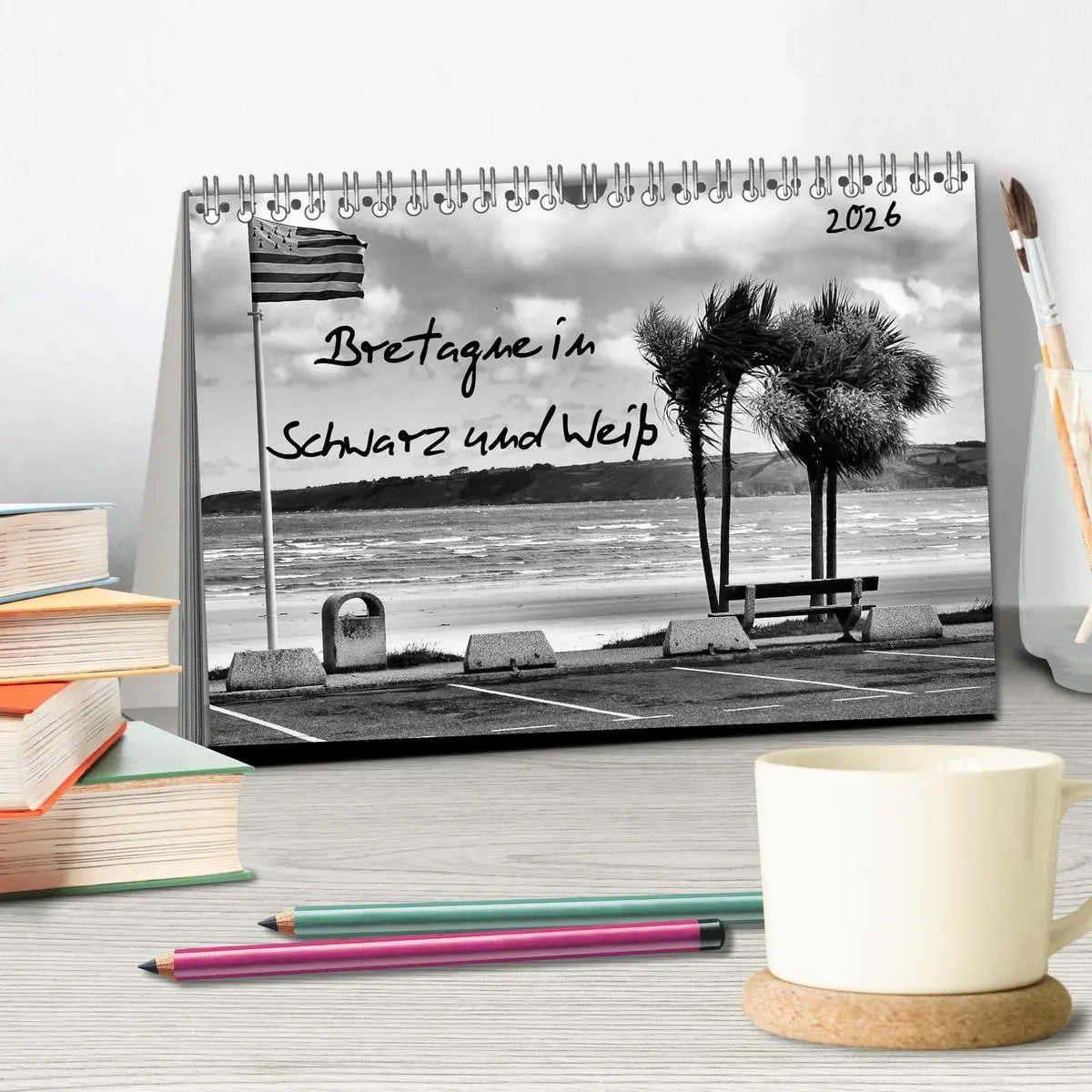 Bild: 9783516097924 | Bretagne in Schwarz und Weiß 2026 (Tischkalender 2026 DIN A5 quer),...