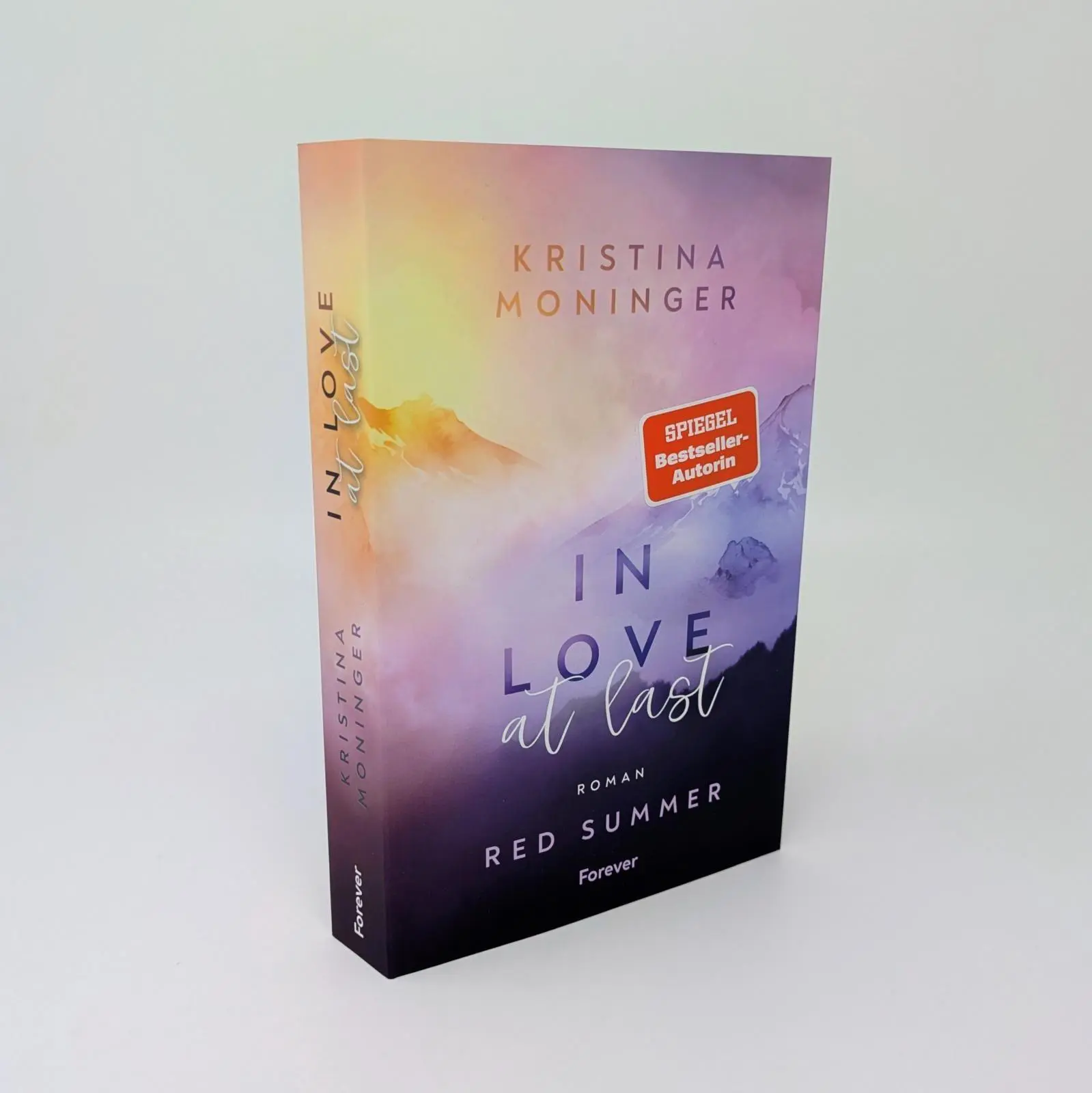Bild: 9783989780125 | In Love at Last | Kristina Moninger | Taschenbuch | Red Summer | 2025