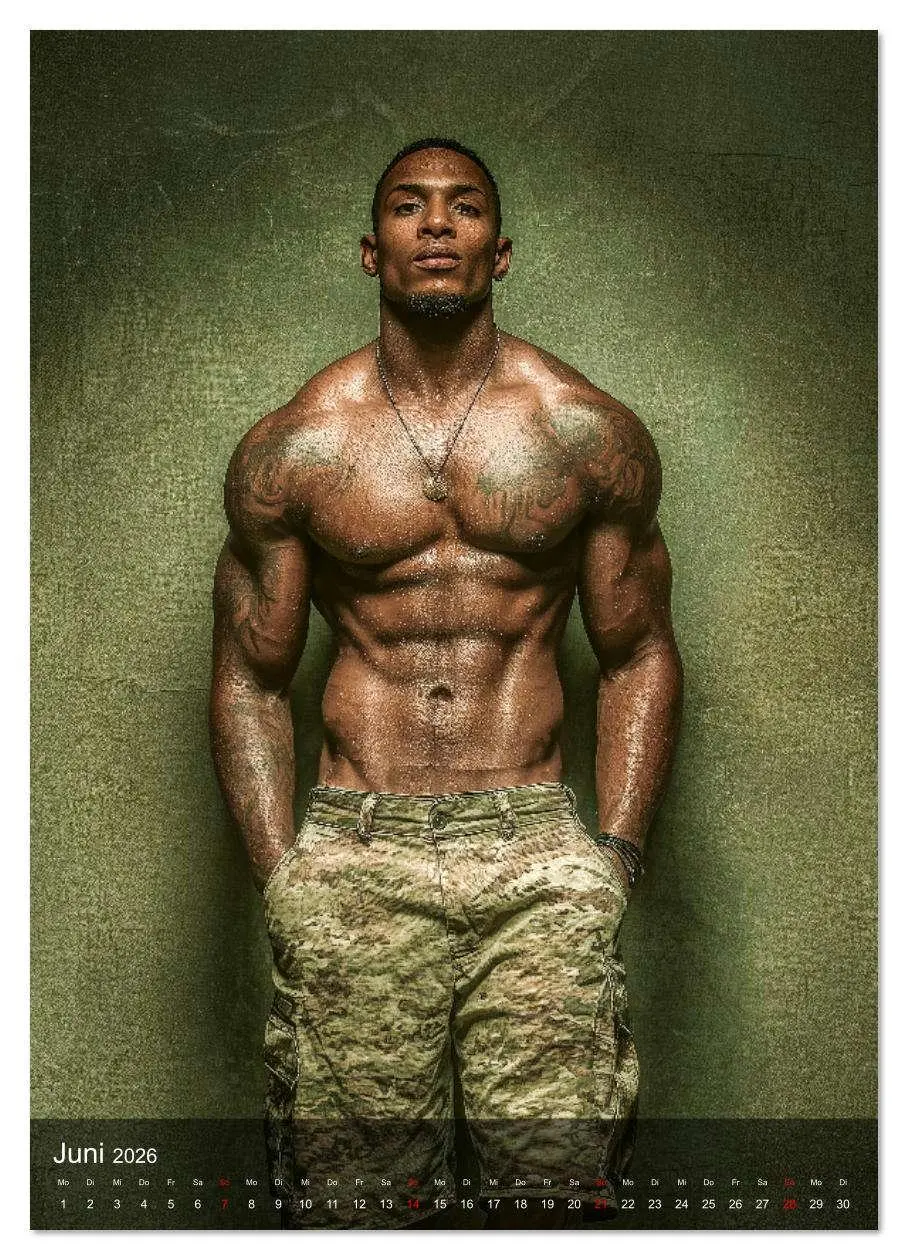 Bild: 9783516632125 | BLACK HEAT - Sexy Männer mit dunkler Haut und Muskeln aus Stahl...