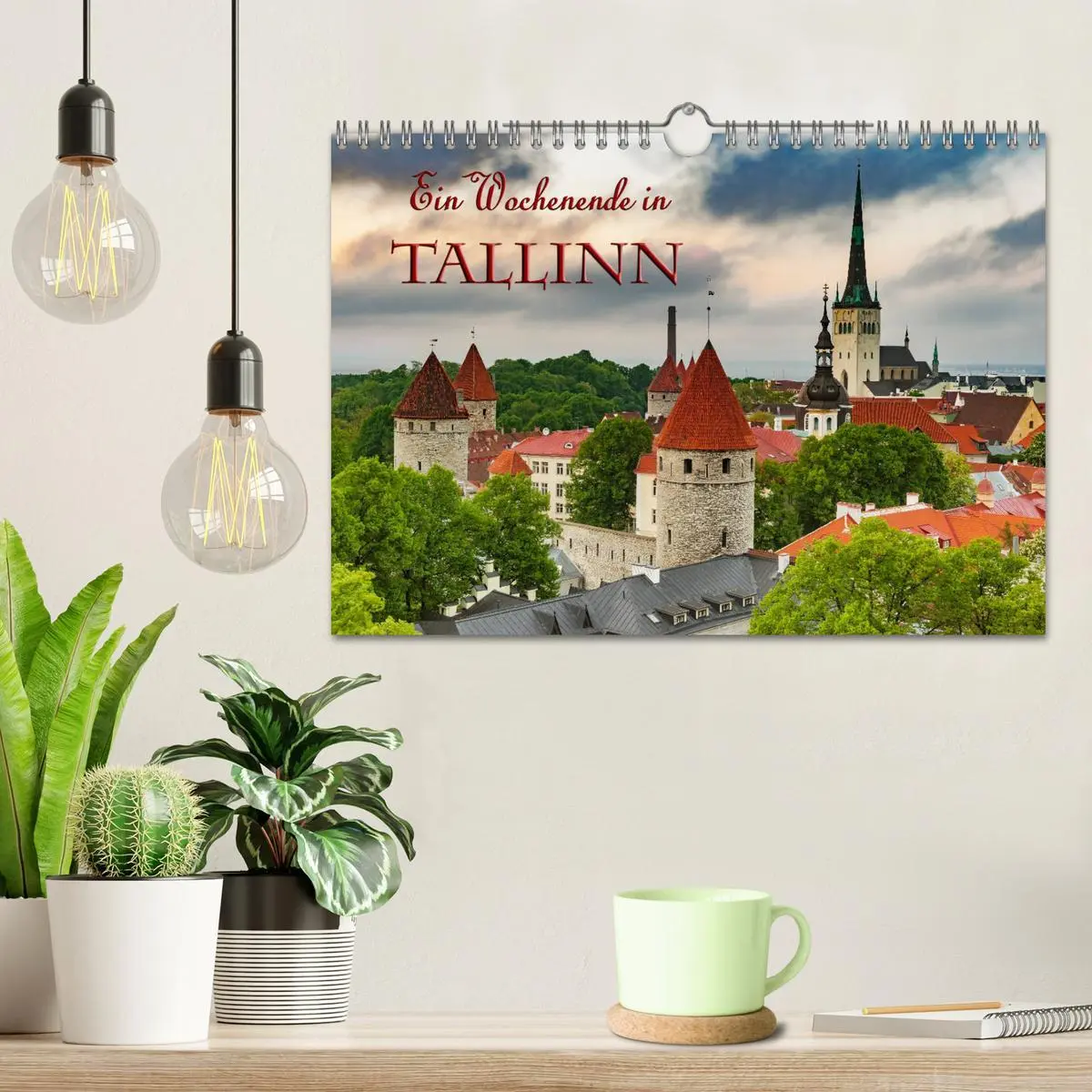 Bild: 9783457903025 | Ein Wochenende in Tallinn (Wandkalender 2026 DIN A4 quer), CALVENDO...