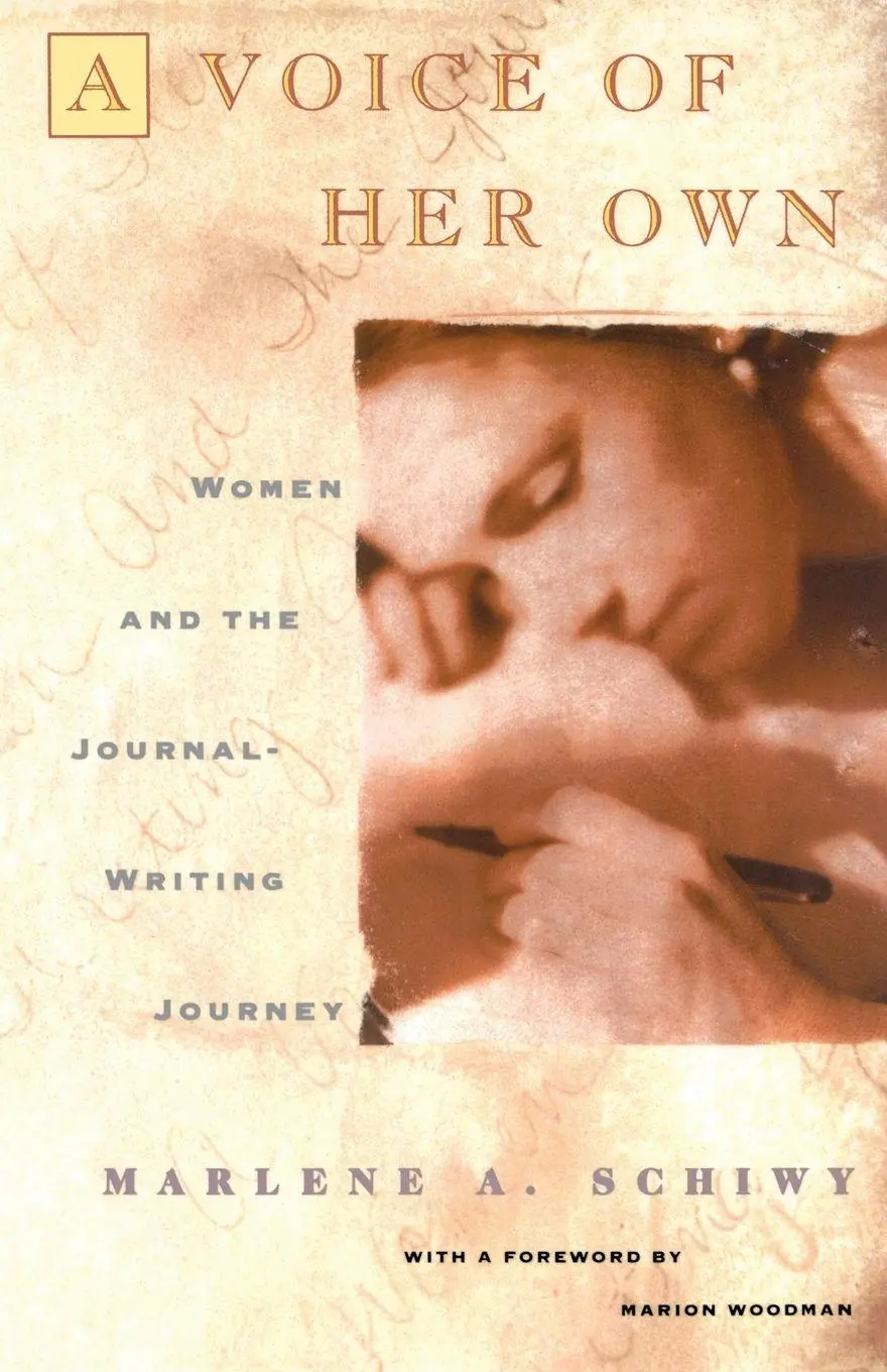 Cover: 9780684803425 | Voice of Her Own | Women and the Journal Writing Journey | Schiwy