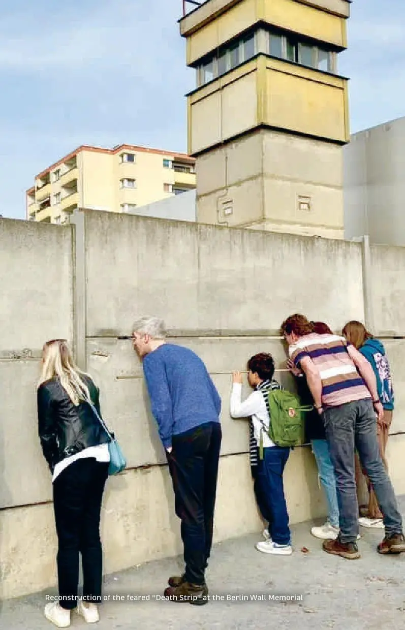 Bild: 9783814803425 | Berlin History Walks | Discovering the city on foot | Jonny Whitlam