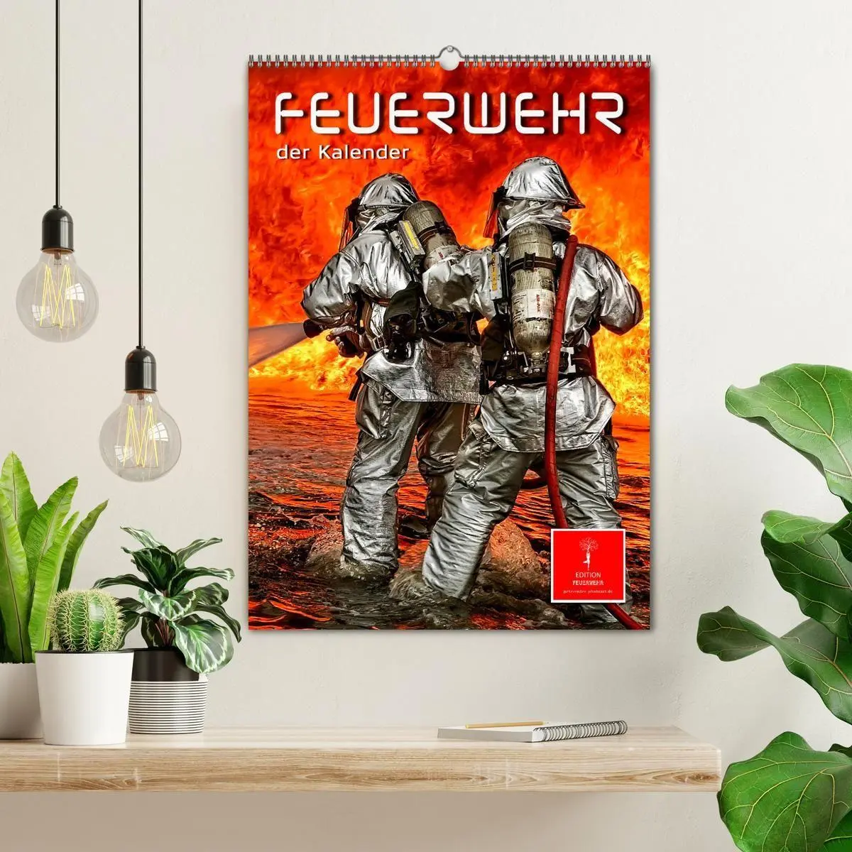 Bild: 9783569344525 | Feuerwehr - der Kalender (Wandkalender 2027 DIN A2 hoch), CALVENDO...