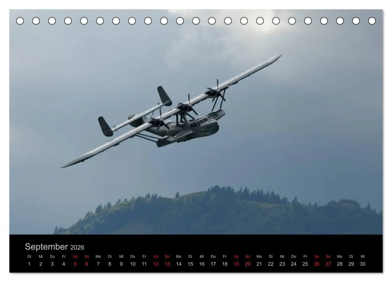 Bild: 9783516215625 | DO-24 ATT (Tischkalender 2026 DIN A5 quer), CALVENDO Monatskalender