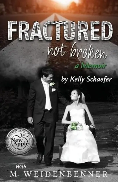 Cover: 9780986336225 | Fractured Not Broken | Michelle Weidenbenner (u. a.) | Taschenbuch