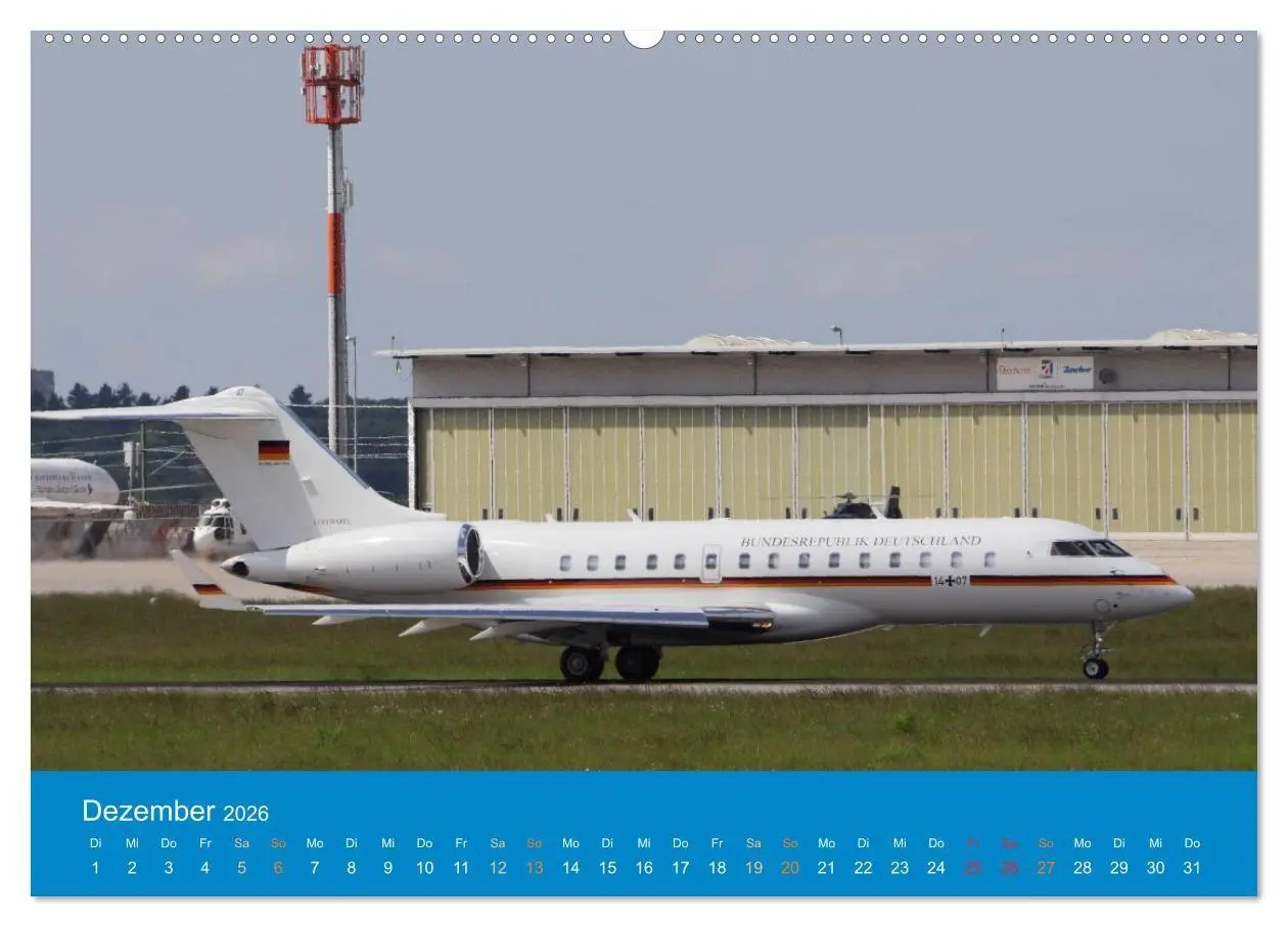 Bild: 9783516666625 | Flugzeugmomente in Stuttgart (hochwertiger Premium Wandkalender...