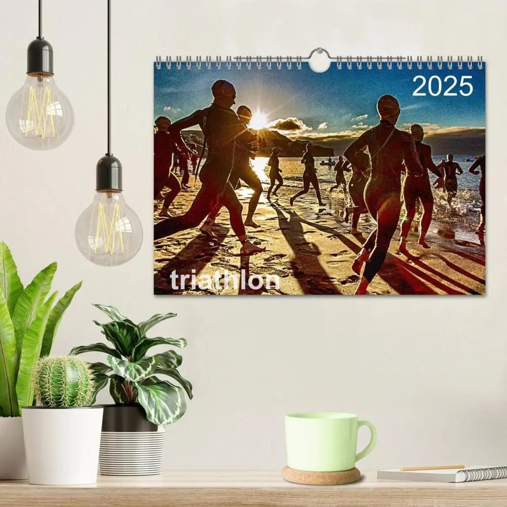 Bild: 9783435507825 | TRIATHLON 2025 (Wandkalender 2025 DIN A4 quer), CALVENDO...